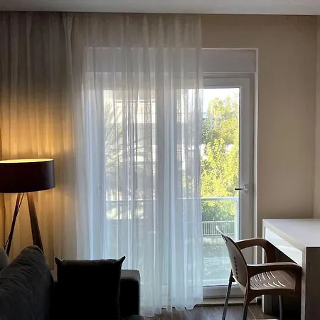 Appartement Sik, Merkezde Denize 3 Km Kueltuer Kafeler Cd. 2 Dk '12'