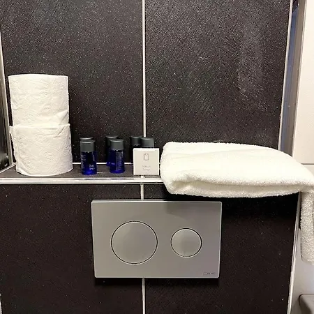Sik, Merkezde Denize 3 Km Kueltuer Kafeler Cd. 2 Dk '12' Apartment Antalya